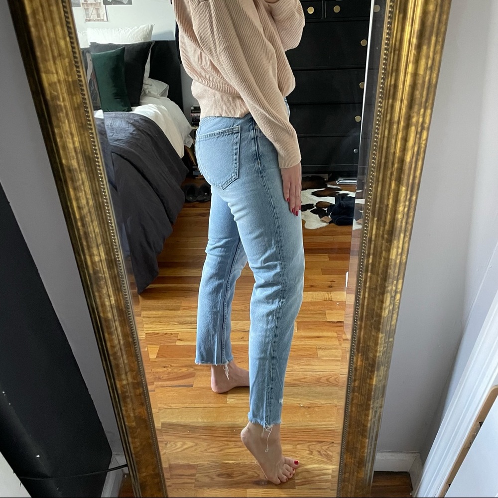 Zara Straight Jean - Picture 2 of 9